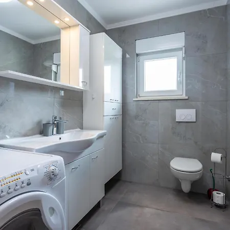 Prázdninový dům Pet Friendly In With Wifi Pula