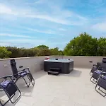 Nice Home In Pula With Wifi