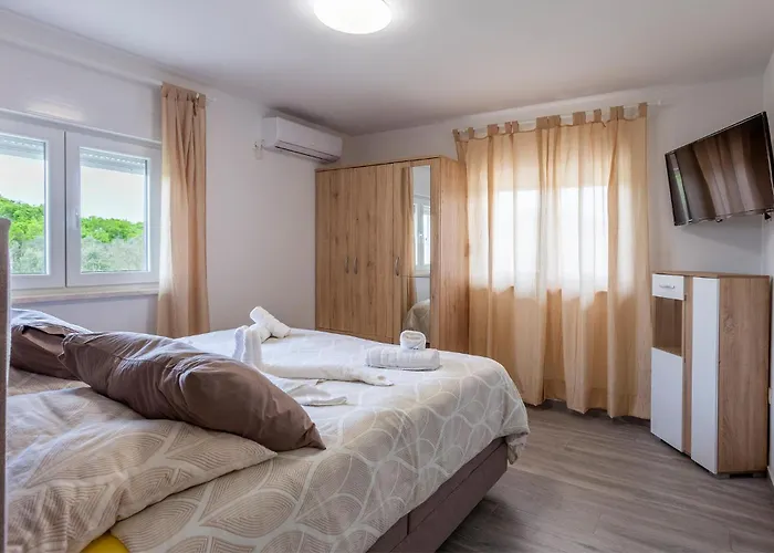 Pet Friendly In With Wifi Hébergement de vacances