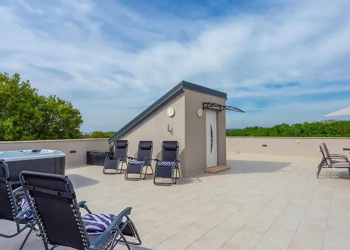 Pet Friendly In With Wifi Hébergement de vacances Pula